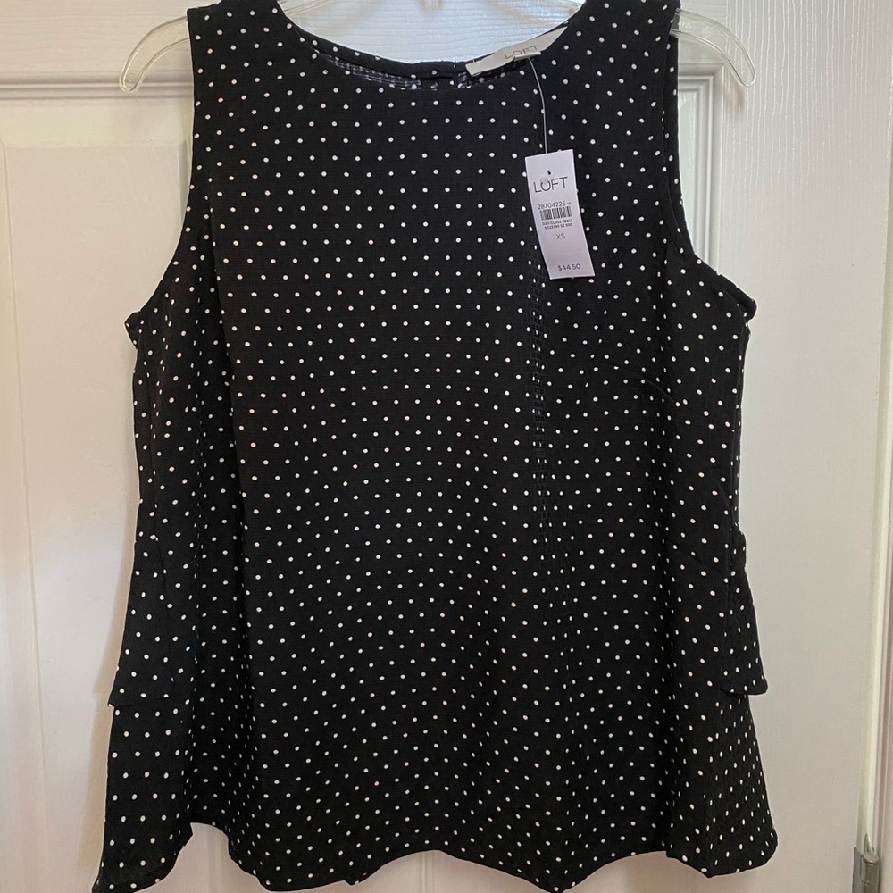 🆕LOFT Black and White Sleeveless Shell Top